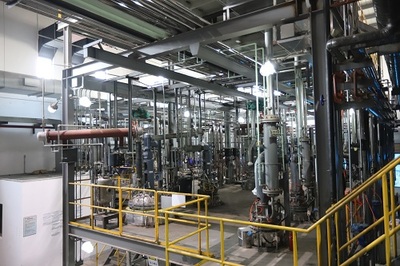 破局紫外固化材料行業外資壟斷 飛凱材料的“狠、準、穩”三部曲